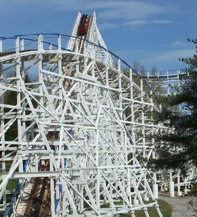 Screamin Eagle Rollercoaster at Six Flags St. Louis