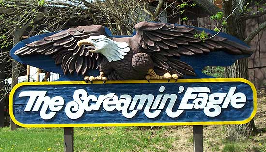 Screamin' Eagle Rollercoaster at Six Flags St. Louis