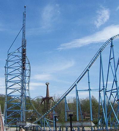 Mr. Freeze Rollercoaster at Six Flags St. Louis