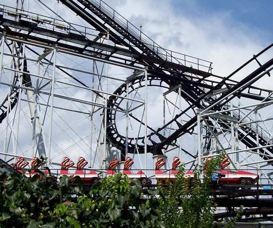 The Ninja Rollercoaster at Six Flags St. Louis, Allenton, MO