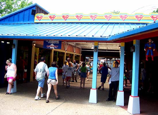 The Screamin Eagle Rollercoaster at Six Flags St. Louis, Allenton, MO