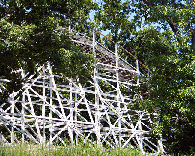 The Screaming Eagle at Six Flags St. Louis, Eureka, Missouri