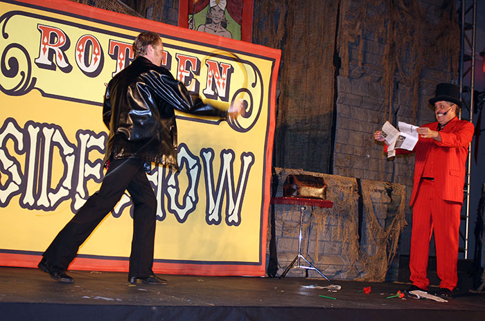 The Rotten Brothers Sideshow during Fright Fest at Six Flags St. Louis, Eureka, Missouri