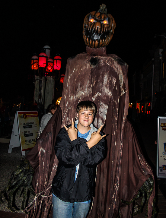 Fright Fest 2014 at Six Flags St. Louis, Eureka, Missouri