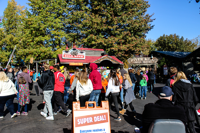 Fright Fest 2015 at Six Flags St. Louis, Eureka, Missouri