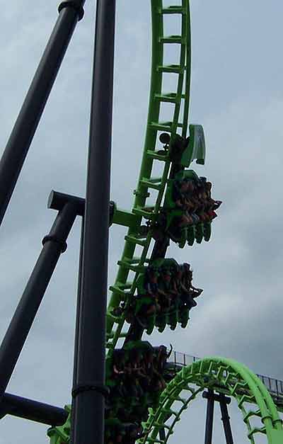 X Flight Rollercoaster @ Six Flags Worlds Of Adventure