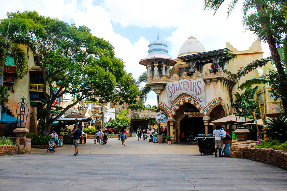 Islands of Adventure Port of Entry, At Universal Studios Or…