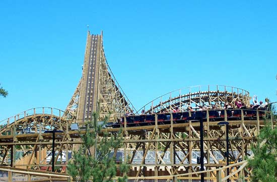 The new for 2007 Renegade Rollercoaster at Valleyfair, Shakopee, Minnesota