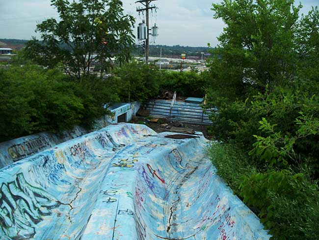 Wet Willys Defunct Waterslide, Fenton, Missouri