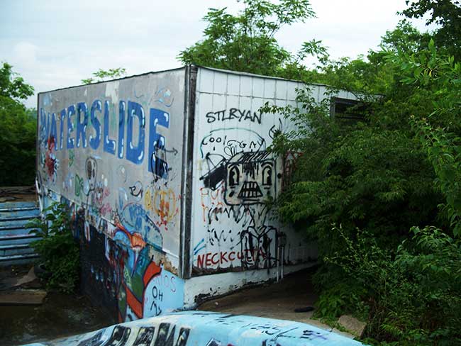 Wet Willys Defunct Waterslide, Fenton, Missouri